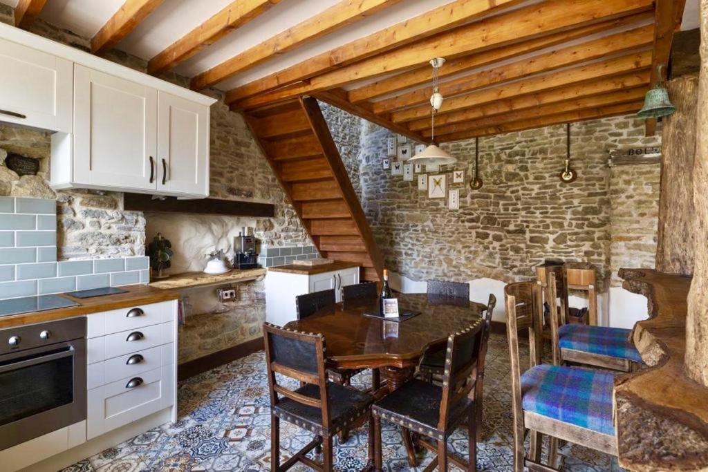 Holiday home - Close To - Proche De La *