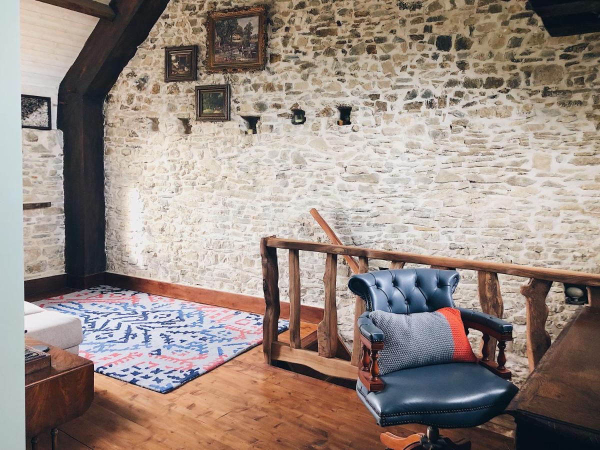 Holiday home - Close To - Proche De La Glatigny